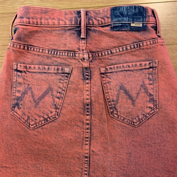 Pink denim high waisted skirt - Picture 2 of 6